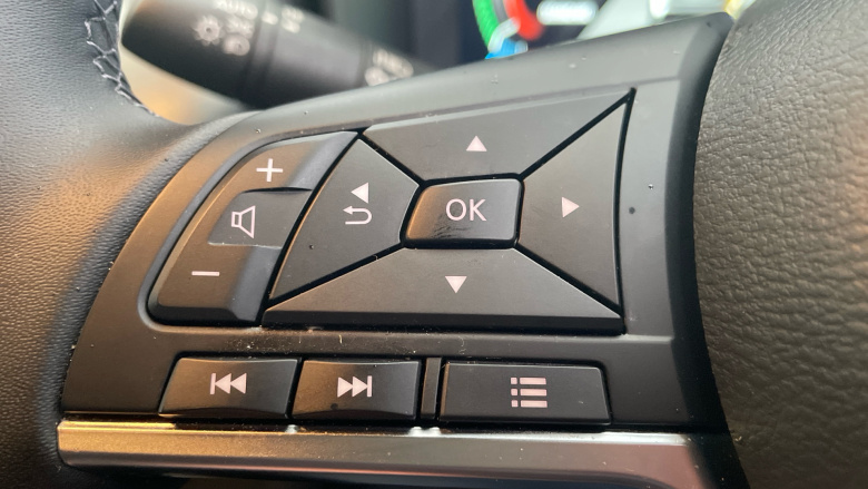 Nissan Juke 1.6 Hybrid N-Connecta 5dr Auto Hybrid Hatchback
